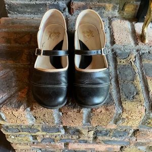 John Fluevog Fellowship Sandra size 9.5